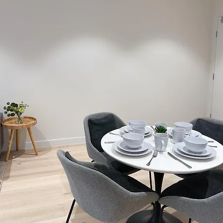 New Apartment Close To Westfield And Hospital Brisbane Exterior photo